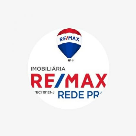 RE/MAX